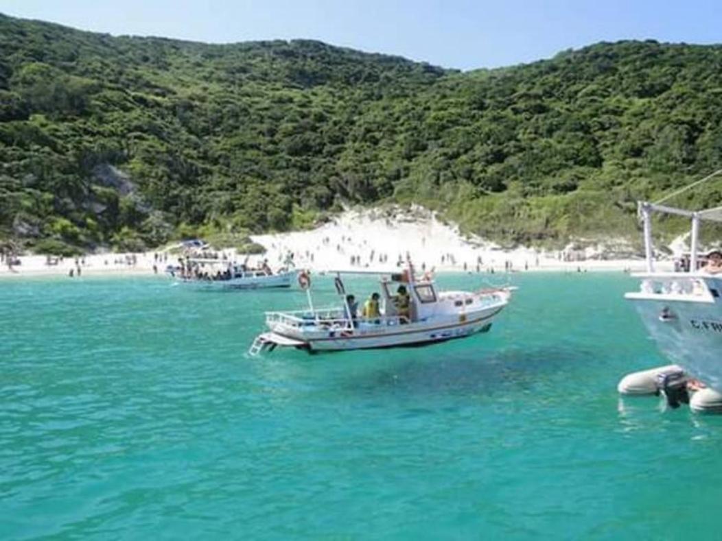 Apartamento Temporada Em Arraial Do Cabo, Da Acomoda Ate 8 Pessoas! *